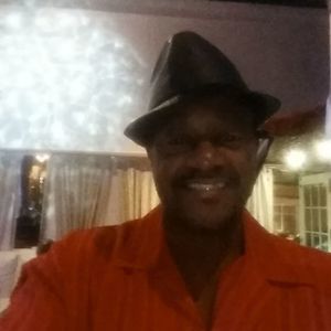 Meet your Posher, Fountain